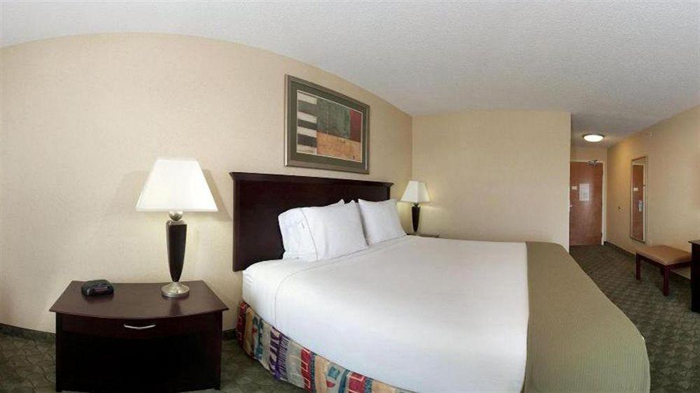 Holiday Inn Express El Paso I-10 East By Ihg Exterior photo